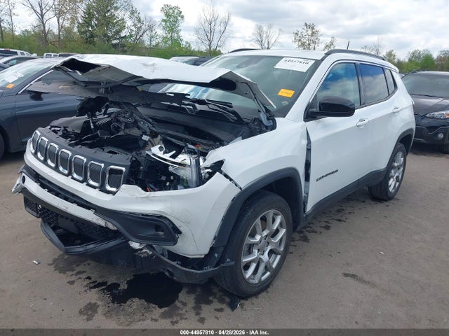 2022 Jeep Compass Latitude Lux 4x4 მანქანა იყიდება აუქციონზე, vin: 3C4NJDFB2NT173337, აუქციონის ნომერი: 44957810