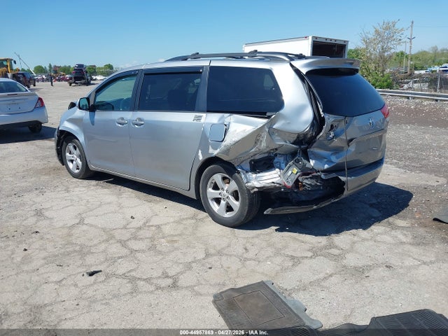 Продажа на аукционе авто 2012 Toyota Sienna Le V6 8 Passenger, vin: 5TDKK3DC2CS201540, номер лота: 44957869