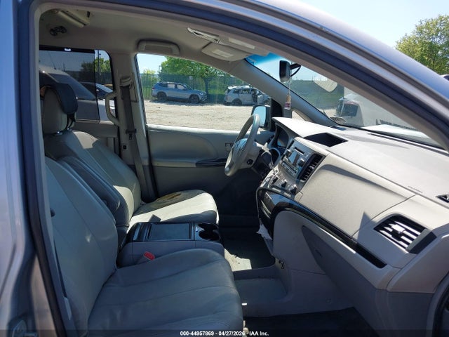Продажа на аукционе авто 2012 Toyota Sienna Le V6 8 Passenger, vin: 5TDKK3DC2CS201540, номер лота: 44957869