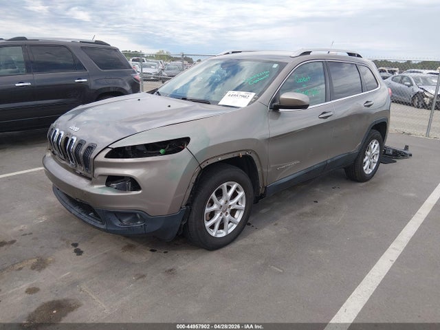 Продаж на аукціоні авто 2016 Jeep Cherokee Latitude, vin: 1C4PJMCS3GW253675, номер лоту: 44957902