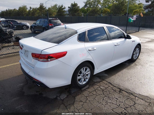 5XXGT4L32JG218556 KIA Optima Lx