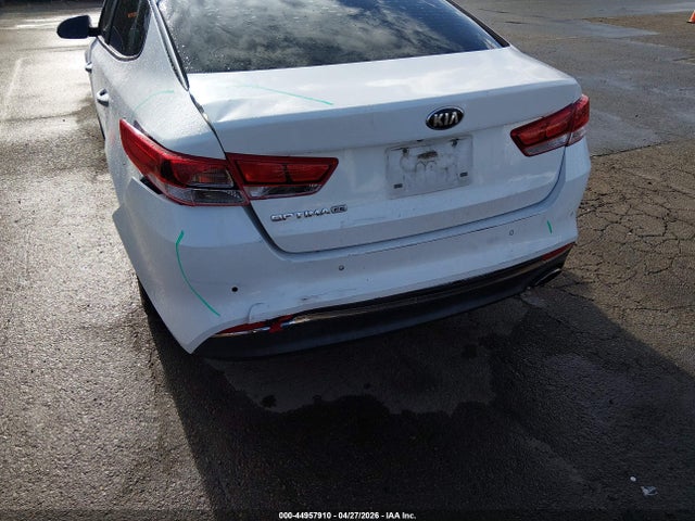 5XXGT4L32JG218556 KIA Optima Lx