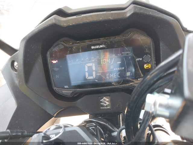 Продажа на аукционе авто 2025 Suzuki Gsx250r, vin: LC6DN11A6S1100175, номер лота: 44957920