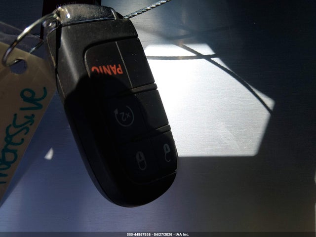 Продаж на аукціоні авто 2018 Jeep Compass Latitude 4x4, vin: 3C4NJDBB9JT397947, номер лоту: 44957936