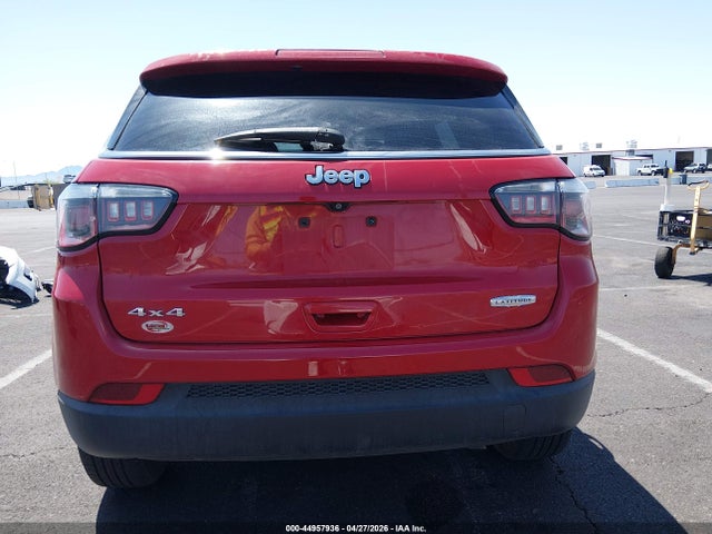Продаж на аукціоні авто 2018 Jeep Compass Latitude 4x4, vin: 3C4NJDBB9JT397947, номер лоту: 44957936