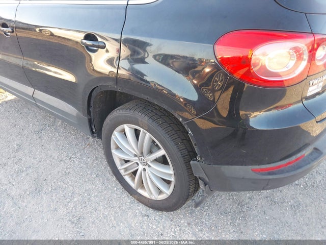 Продаж на аукціоні авто 2011 Volkswagen Tiguan Sel, vin: WVGBV7AX1BW510352, номер лоту: 44957991