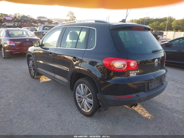 Продаж на аукціоні авто 2011 Volkswagen Tiguan Sel, vin: WVGBV7AX1BW510352, номер лоту: 44957991