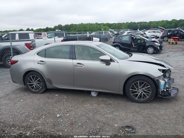44958004 :رقم المزاد ، JTHBK1GG0G2228637 vin ، 2016 Lexus Es 350 مزاد بيع