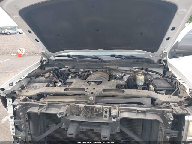 2014 Chevrolet Silverado 1500 2lt მანქანა იყიდება აუქციონზე, vin: 3GCUKREC3EG154501, აუქციონის ნომერი: 44958026