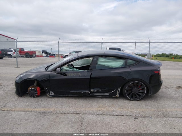 Продажа на аукционе авто 2023 Tesla Model 3 Performance Dual Motor All-wheel Drive, vin: 5YJ3E1EC5PF427807, номер лота: 44958031