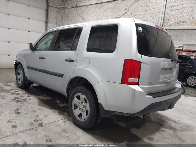 Honda PILOT LX 2014 5FNYF4H28EB047378 Image 3