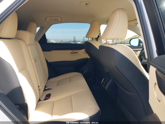 JTJDJRDZ4M5011813 Lexus NX 300H