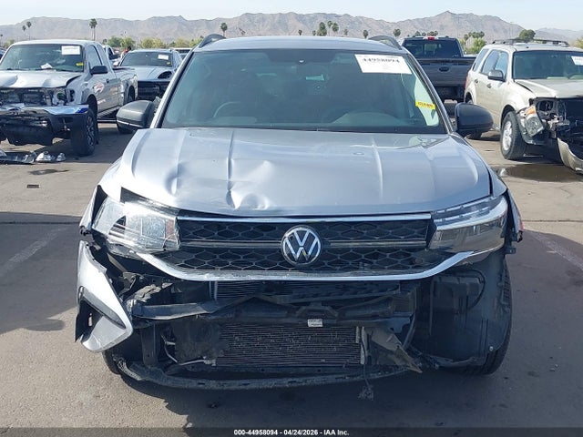 Продажа на аукционе авто 2023 Volkswagen Taos 1.5t S, vin: 3VVCX7B20PM382765, номер лота: 44958094