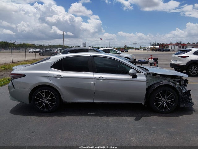 2022 Toyota Camry Se მანქანა იყიდება აუქციონზე, vin: 4T1G11AK5NU719032, აუქციონის ნომერი: 44958099