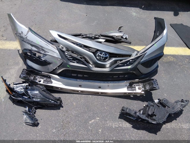 2022 Toyota Camry Se მანქანა იყიდება აუქციონზე, vin: 4T1G11AK5NU719032, აუქციონის ნომერი: 44958099