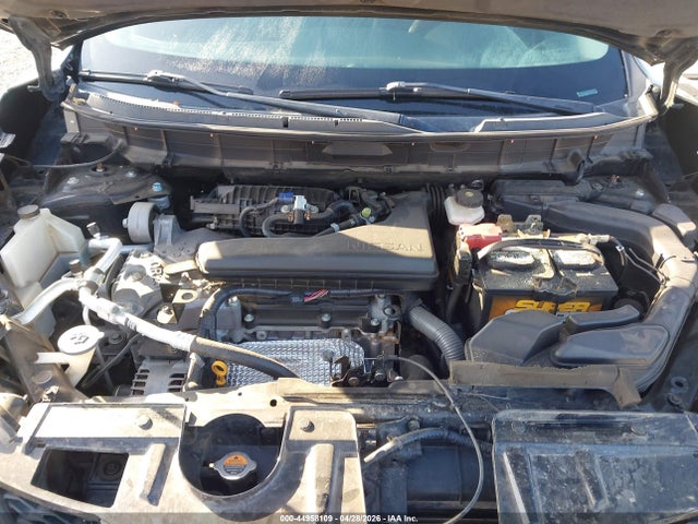5N1AT2MM4GC868396 Nissan ROGUE SV