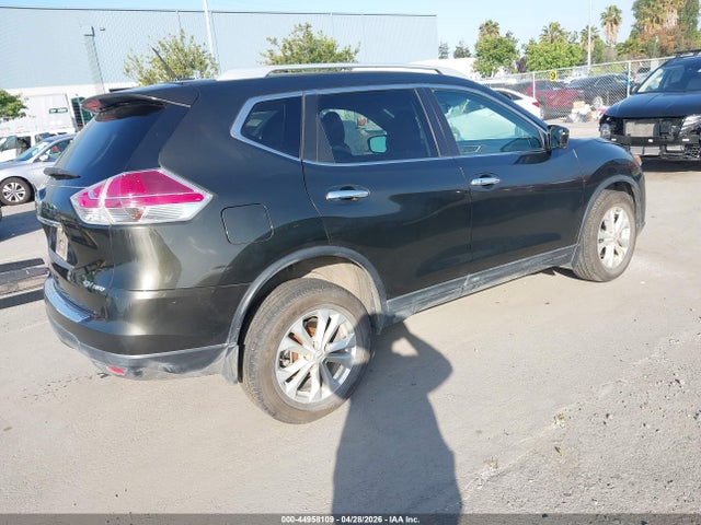 5N1AT2MM4GC868396 Nissan ROGUE SV