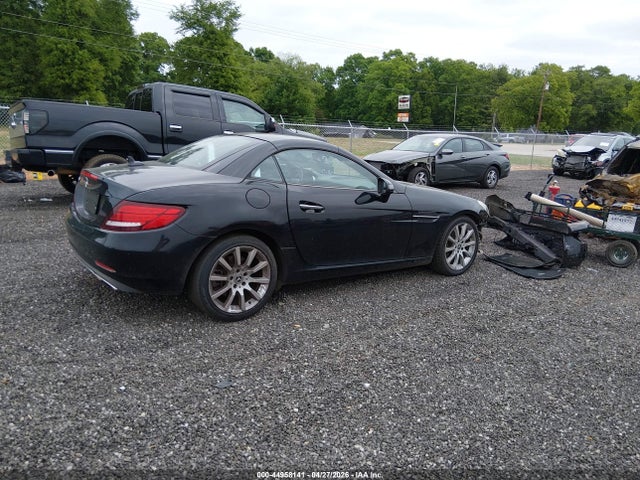 2019 Mercedes-benz Slc 300 მანქანა იყიდება აუქციონზე, vin: WDDPK3JA1KF163599, აუქციონის ნომერი: 44958141