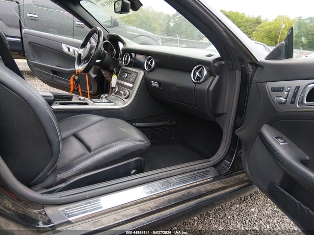2019 Mercedes-benz Slc 300 მანქანა იყიდება აუქციონზე, vin: WDDPK3JA1KF163599, აუქციონის ნომერი: 44958141