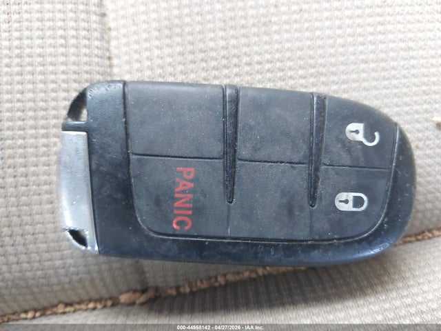 Продажа на аукционе авто 2015 Jeep Grand Cherokee Laredo, vin: 1C4RJFAG4FC196129, номер лота: 44958142
