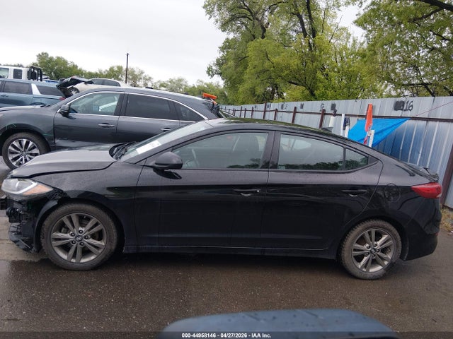 2018 Hyundai Elantra Value Edition მანქანა იყიდება აუქციონზე, vin: 5NPD84LF2JH277903, აუქციონის ნომერი: 44958146