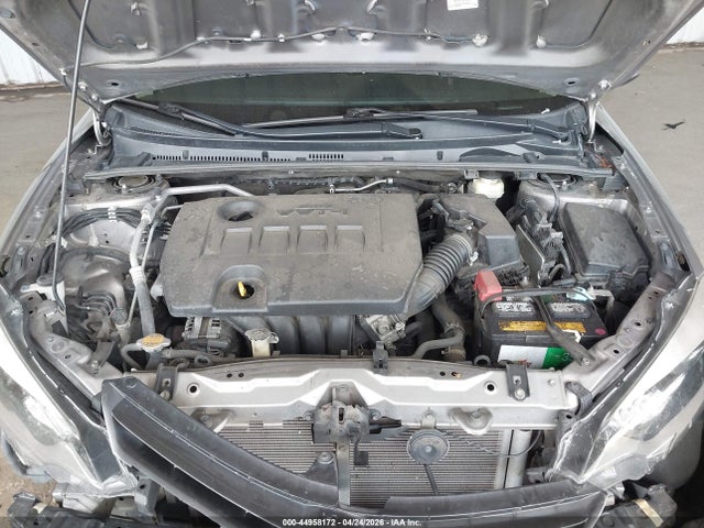 5YFBURHE8FP337421 Toyota Corolla Le Plus