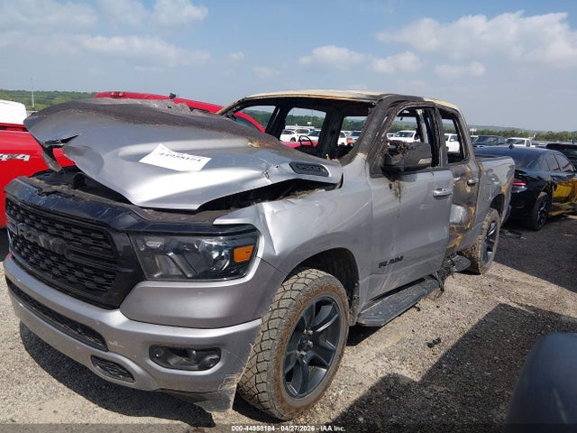 44958184 :رقم المزاد ، 1C6SRFFT6NN305300 vin ، 2022 Ram 1500 Big Horn  4x4 5'7 Box مزاد بيع
