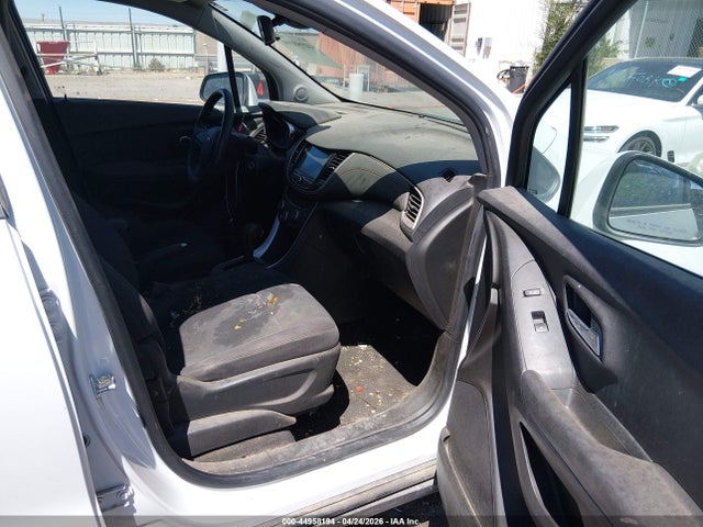 Chevrolet TRAX LS 2017 KL7CJNSB3HB084544 Image 5