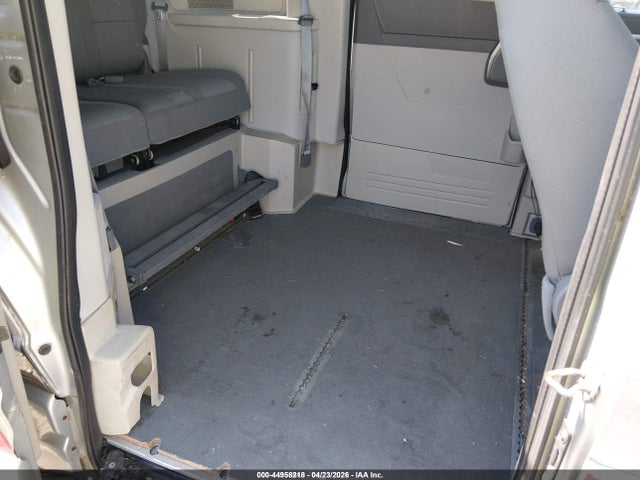 Продажа на аукционе авто 2010 Dodge Grand Caravan Se, vin: 2D4RN4DE4AR232018, номер лота: 44958218