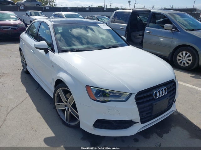 44958228 :رقم المزاد ، WAUA7GFF0G1072452 vin ، 2016 Audi A3 1.8t Premium مزاد بيع