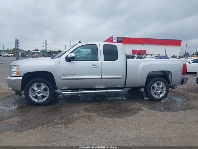 2013 Chevrolet Silverado 1500 Lt მანქანა იყიდება აუქციონზე, vin: 1GCRCSE09DZ399155, აუქციონის ნომერი: 44958248