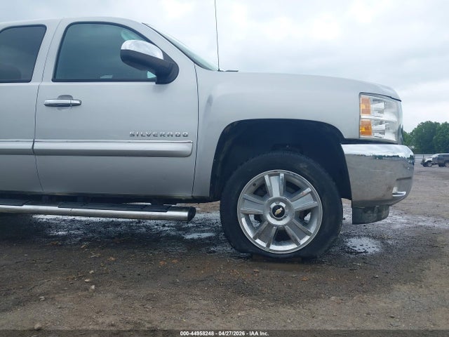 2013 Chevrolet Silverado 1500 Lt მანქანა იყიდება აუქციონზე, vin: 1GCRCSE09DZ399155, აუქციონის ნომერი: 44958248