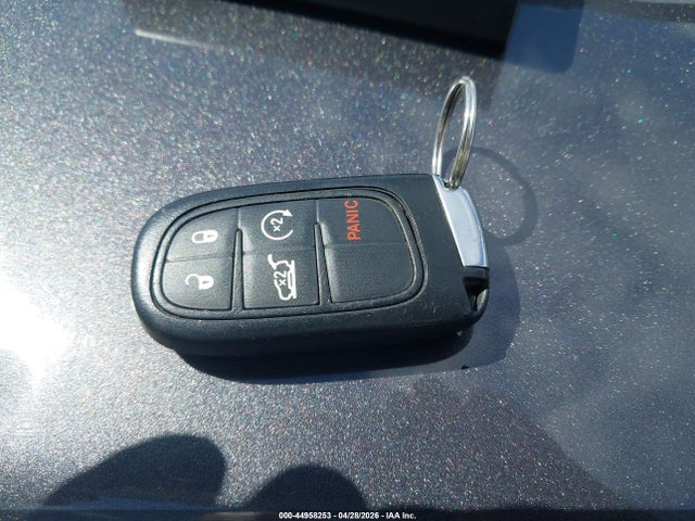 Продажа на аукционе авто 2019 Jeep Cherokee Trailhawk 4x4, vin: 1C4PJMBN5KD163198, номер лота: 44958253
