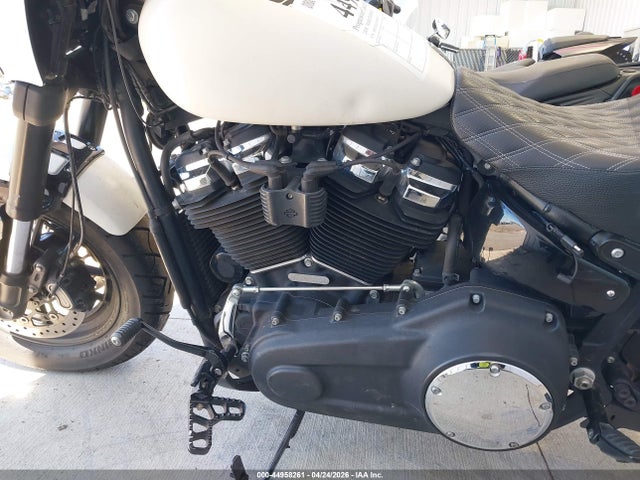Harley-Davidson Fxfb Fat Bob 2018 1HD1YKJ15JC069524 Image 9