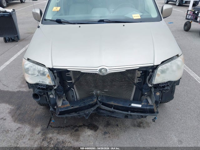 Auction sale of the 2009 Chrysler Town & Country Touring, vin: 2A8HR54X89R645987, lot number: 44958263