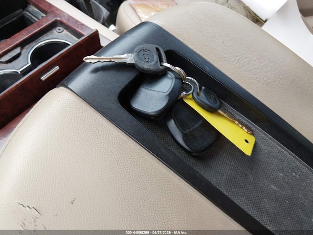 2013 Chevrolet Suburban 1500 Ltz მანქანა იყიდება აუქციონზე, vin: 1GNSKKE70DR193473, აუქციონის ნომერი: 44958265