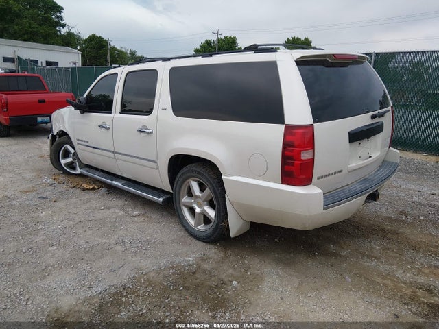 2013 Chevrolet Suburban 1500 Ltz მანქანა იყიდება აუქციონზე, vin: 1GNSKKE70DR193473, აუქციონის ნომერი: 44958265
