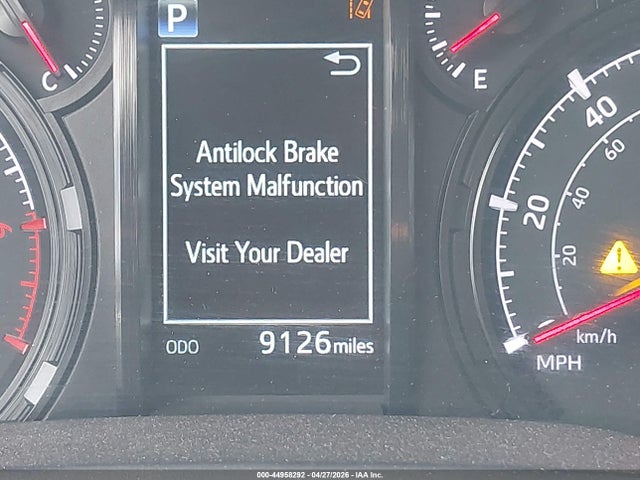 Toyota 4RUNNER SR5 2023 JTEEU5JR0P5302823 Image 32