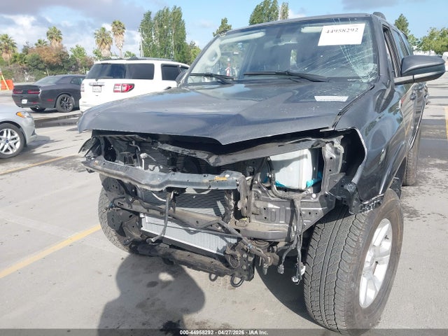 Toyota 4RUNNER SR5 2023 JTEEU5JR0P5302823 Image 22