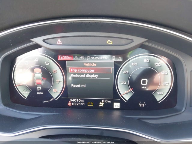 2024 Audi A7 Sportback Premium Plus 55 Tfsi Quattro S Tronic მანქანა იყიდება აუქციონზე, vin: WAUU2BF22RN060911, აუქციონის ნომერი: 44958307