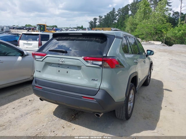44958356 :رقم المزاد ، 2T3W1RFV8PW288998 vin ، 2023 Toyota Rav4 Xle مزاد بيع