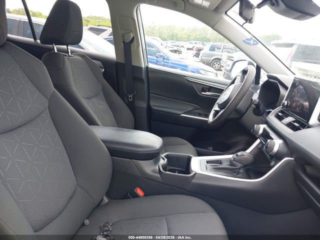 44958356 :رقم المزاد ، 2T3W1RFV8PW288998 vin ، 2023 Toyota Rav4 Xle مزاد بيع