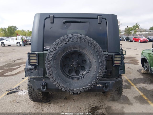 2010 Jeep Wrangler Unlimited Sahara მანქანა იყიდება აუქციონზე, vin: 1J4HA5H18AL159143, აუქციონის ნომერი: 44958366