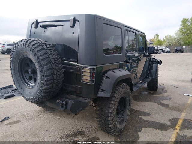 2010 Jeep Wrangler Unlimited Sahara მანქანა იყიდება აუქციონზე, vin: 1J4HA5H18AL159143, აუქციონის ნომერი: 44958366