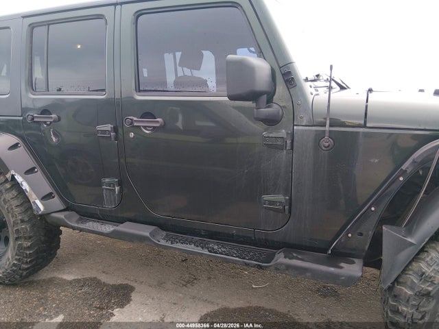 2010 Jeep Wrangler Unlimited Sahara მანქანა იყიდება აუქციონზე, vin: 1J4HA5H18AL159143, აუქციონის ნომერი: 44958366