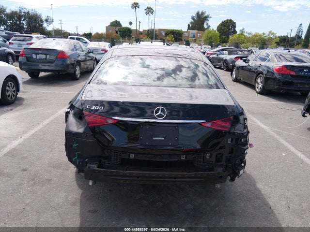 W1KAF4GB0PR152552 Mercedes-Benz C 300 Sedan