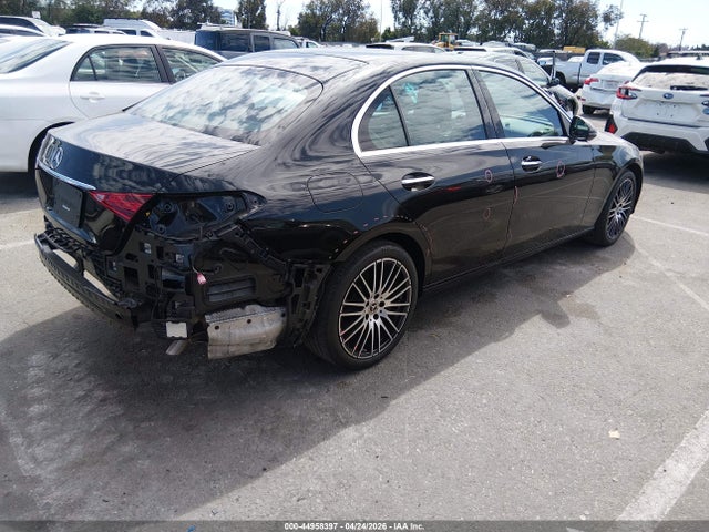 W1KAF4GB0PR152552 Mercedes-Benz C 300 Sedan