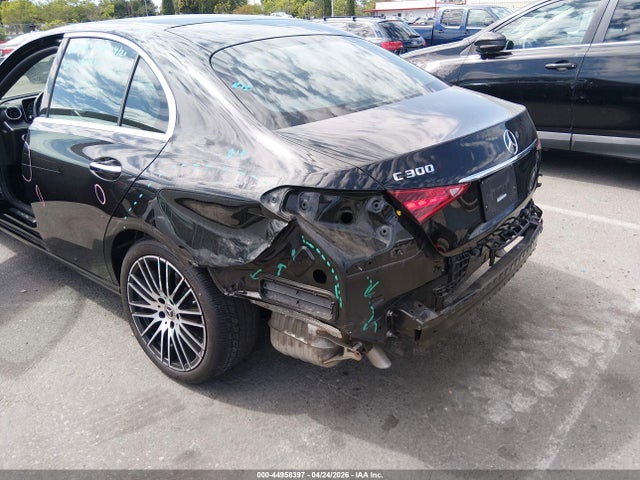 W1KAF4GB0PR152552 Mercedes-Benz C 300 Sedan