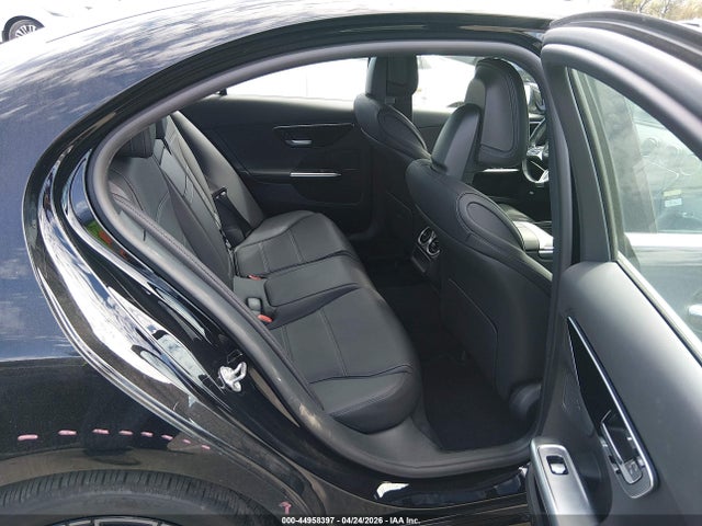 W1KAF4GB0PR152552 Mercedes-Benz C 300 Sedan