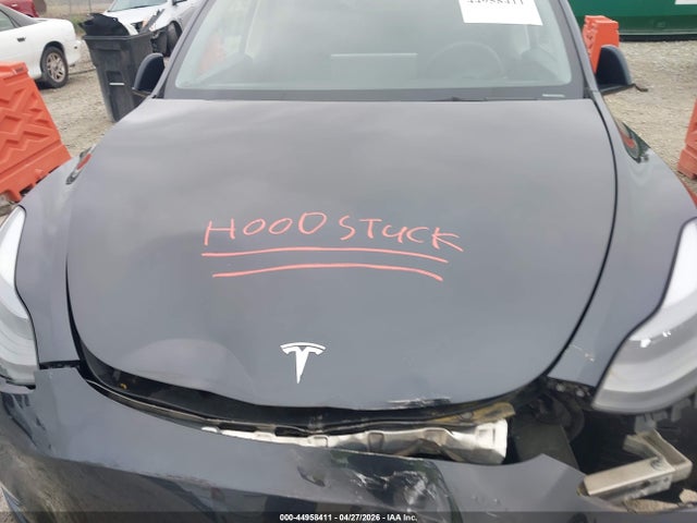 44958411 :رقم المزاد ، 7SAYGDEE4RA271068 vin ، 2024 Tesla Model Y Long Range Dual Motor All-wheel Drive مزاد بيع